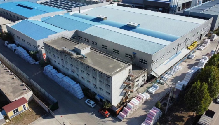 Η Linyi Jincang Plastic Products Co., Ltd. Επαναλαμβάνει τη λειτουργία της μετά το φεστιβάλ της άνοιξης